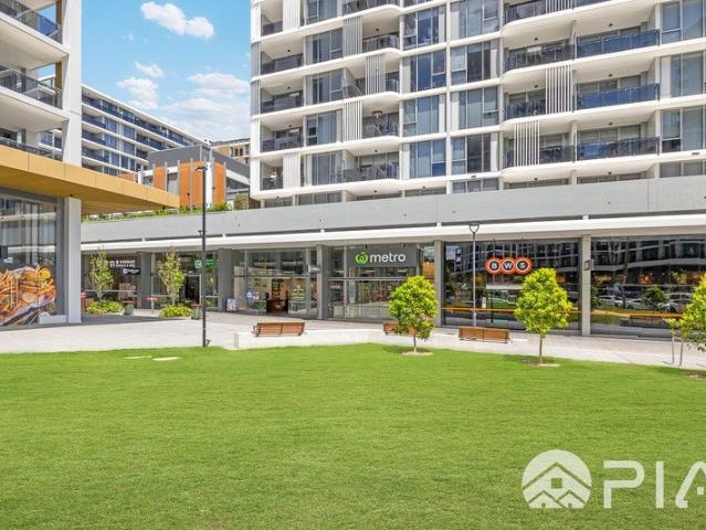 Luxury Garden Residence Oversized 2 Bed Study Expansive Courtyard JQZ Vivacity