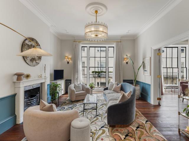 Luxury Grade I listed apartment in London’s finest apartment block