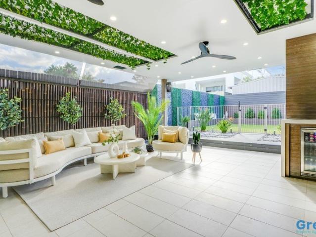 Luxury Double Brick Duplex Living