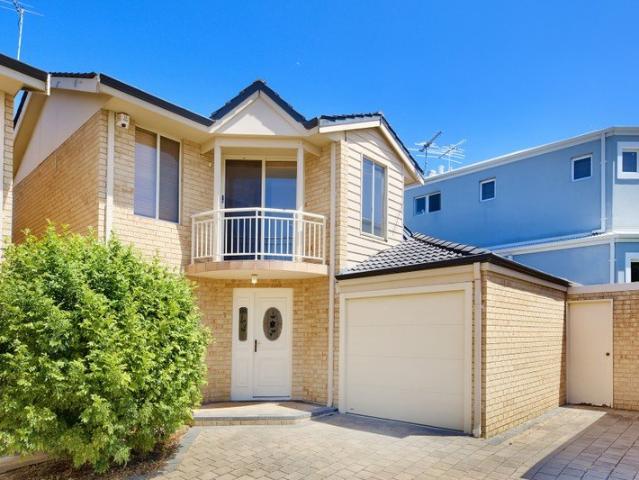 Luxury double storey Townhouse