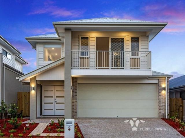 LUXURY DOUBLE STOREY LIVING WITH RETREAT, BALCONY & AIR CONDITIONING