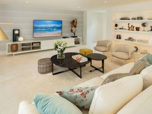 Luxury Detached House for rent in Marbella, Andalusia