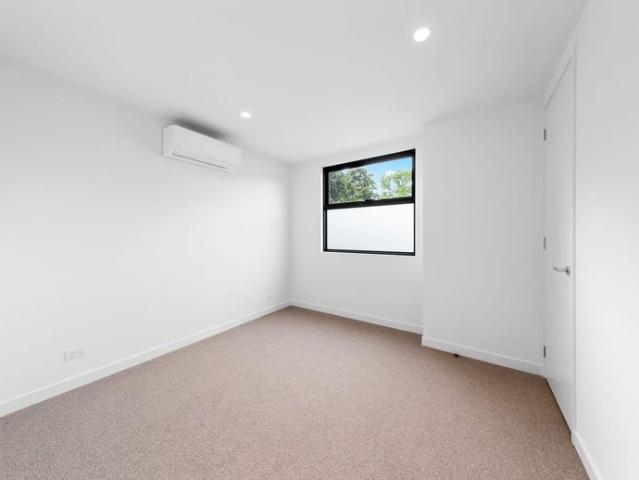 Luxury Designer Townhouse with Lift in the Heart of Camberwell