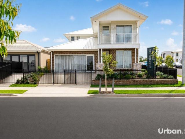 Luxury Display Home with Great Rental Yield