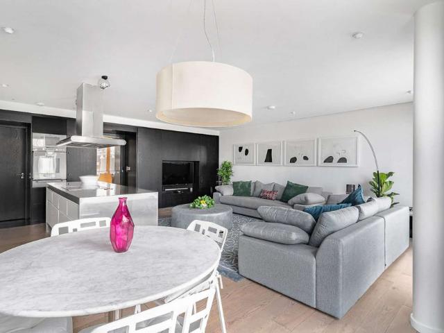 Luxury duplex penthouse with roof terrace in the heart of Soho