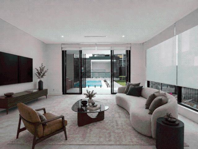 Luxury Duplex Resort Style Living with Pool & Multiple Ensuites