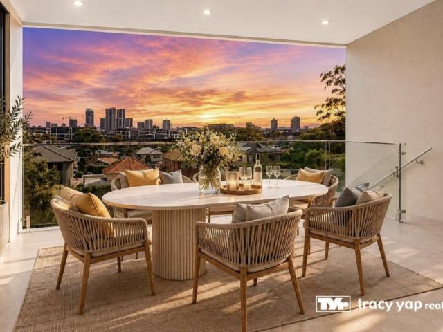 Luxury Duplex with Spectacular Olympic Park Views