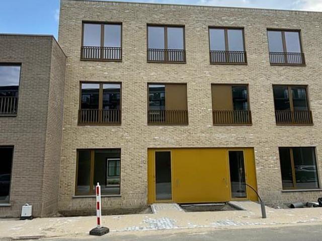 Luxury Energy Efficient Home|Regatta Antwerp|Available Jan27