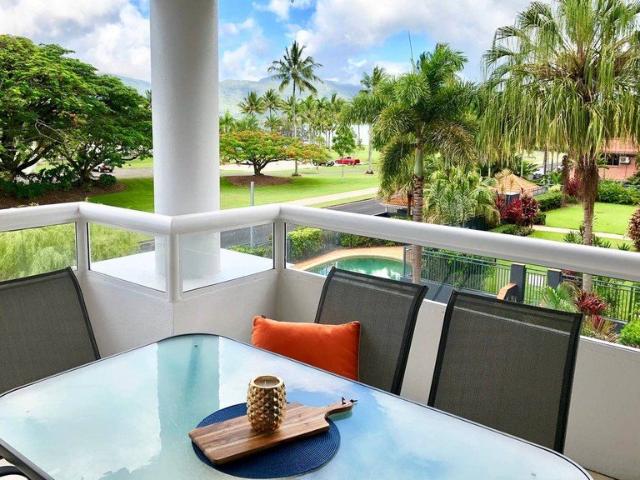 Luxury Esplanade Unit Fully Furnished