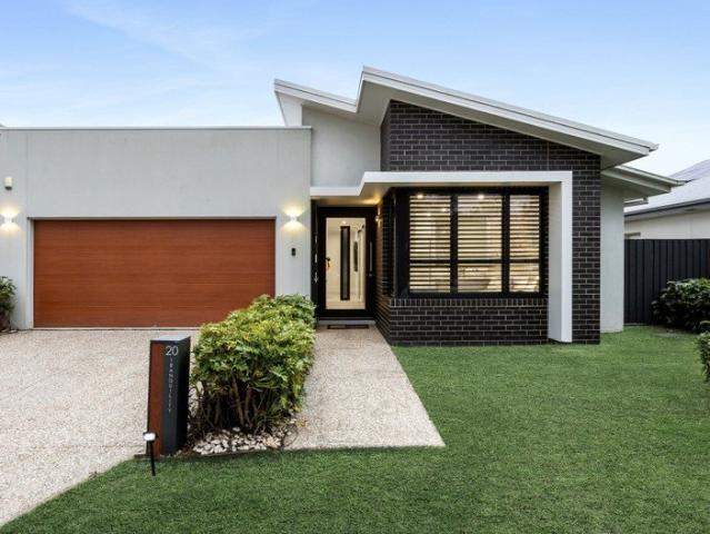 Luxury Ex Display Home! REF: 4494