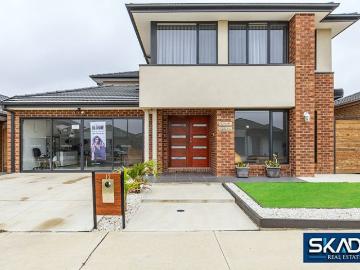 Luxury Experience in the Perfect Location!