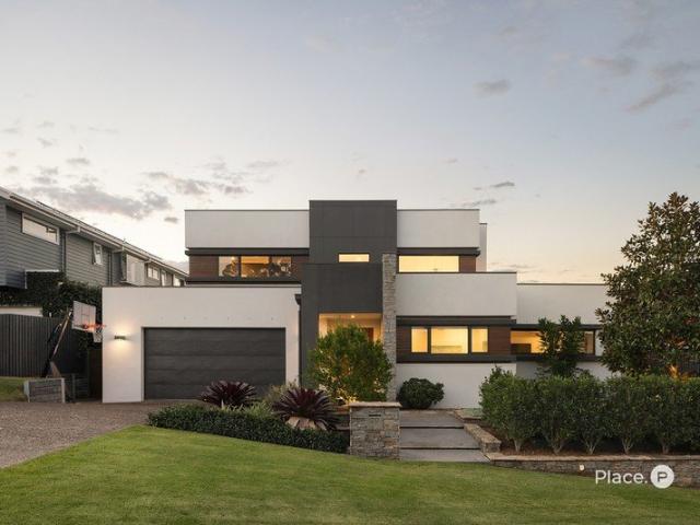 Luxury family and entertainers' sanctuary in sought after Cannon Hill