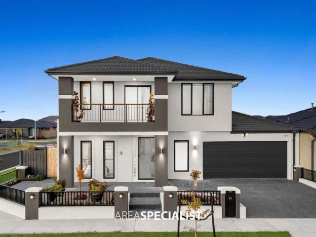 Luxury Family Excellence with Study, Solar & Multiple Living Zones Contemporary Family Living at Its Finest in Prestigious Clyde