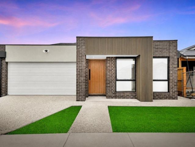 Luxury Family Home A Must See