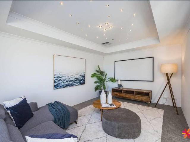 LUXURY FAMILY HOME A PEACEFUL RETREAT AWAITS!