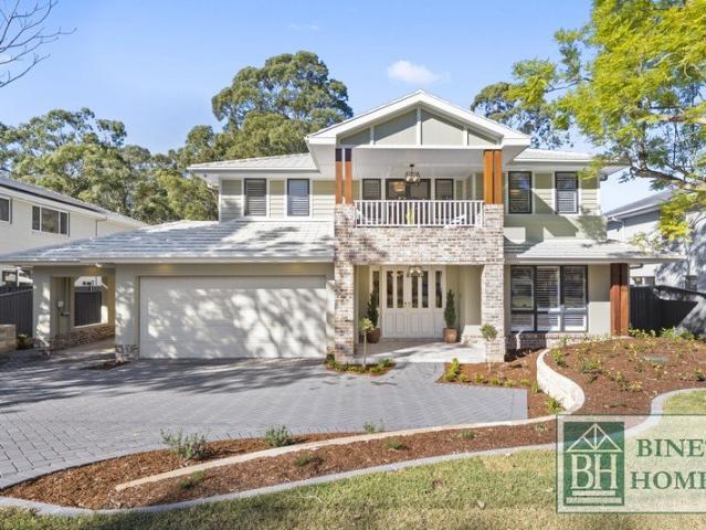 Luxury Family Home Backing onto Peaceful Bushland
