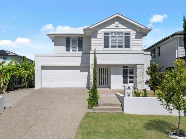 Luxury Family Home in Bridgeman Downs