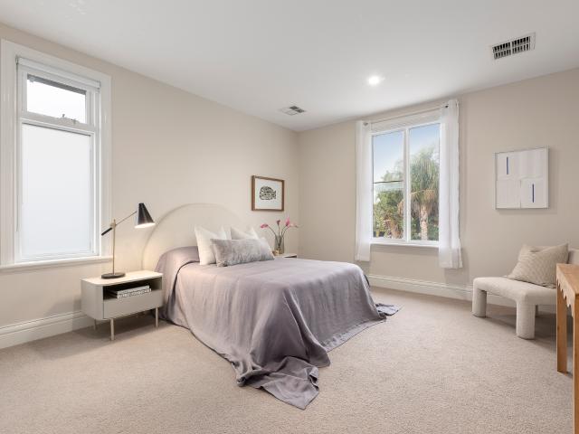 Luxury Family Home in Dendy Park Precinct
