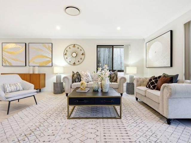 Luxury Family Home! Warrigal State School Catchment!