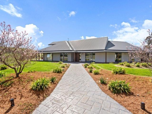 Luxury Family Home with Sweeping Rural Views