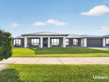 Luxury Family Living with Massive Shed & Workshop