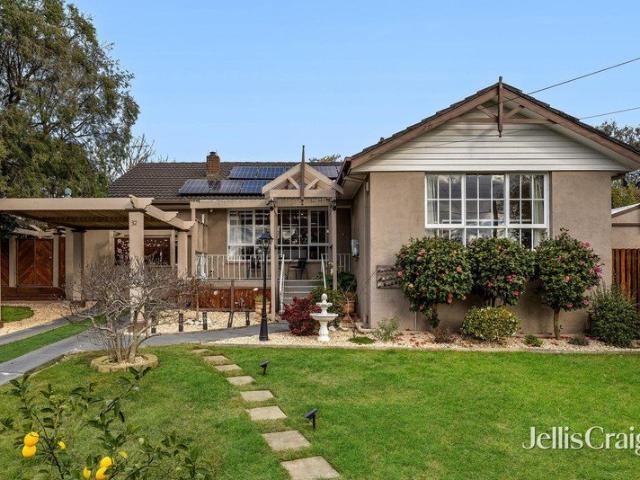 Luxury Family Living with Alfresco Entertaining