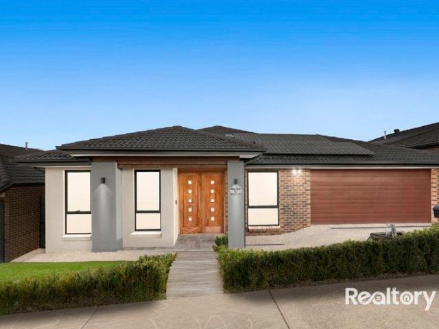 Luxury Family Living with Dual Kitchens & Premium Upgrades