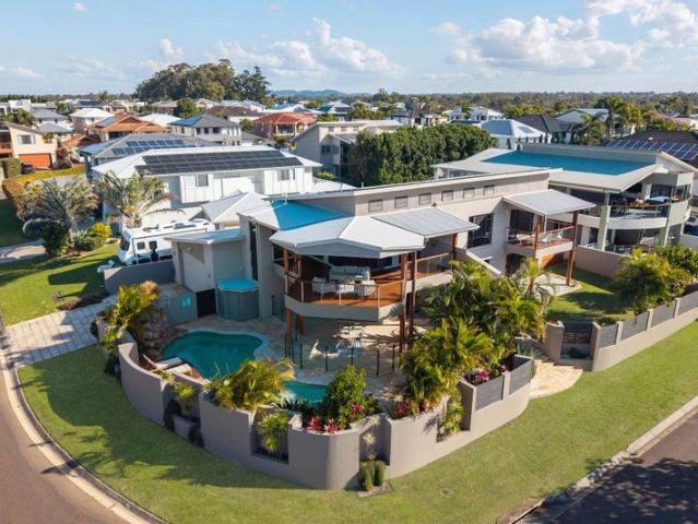Luxury Family Living with Dual Living Flexibility