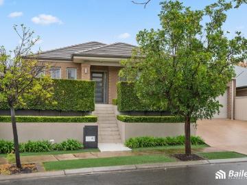 Luxury Family Living with Dual Master Suites & Exceptional Entertaining