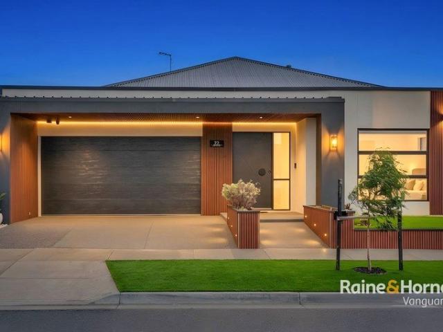 Luxury Family Living with Designer Finishes & Multiple Living Zones