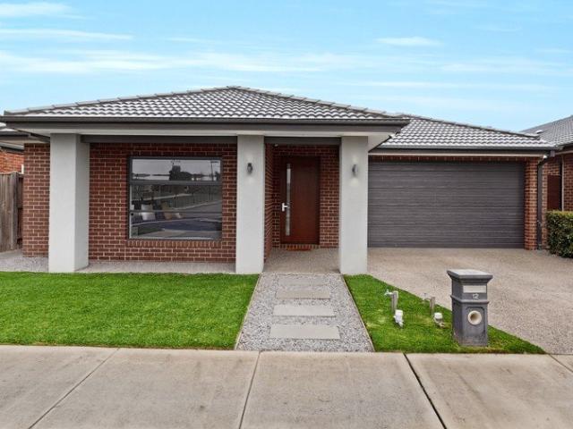 Luxury Family Living with Exceptional Space & Premium Finishes