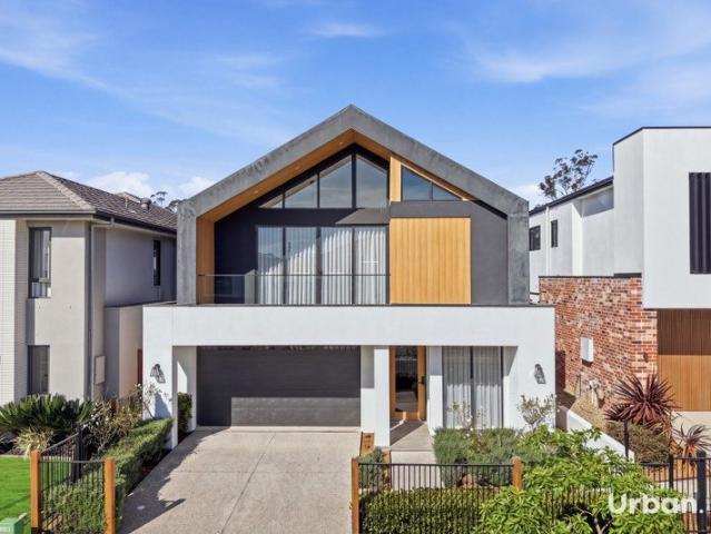 Luxury Family Living with Exceptional Space & Sophisticated Design