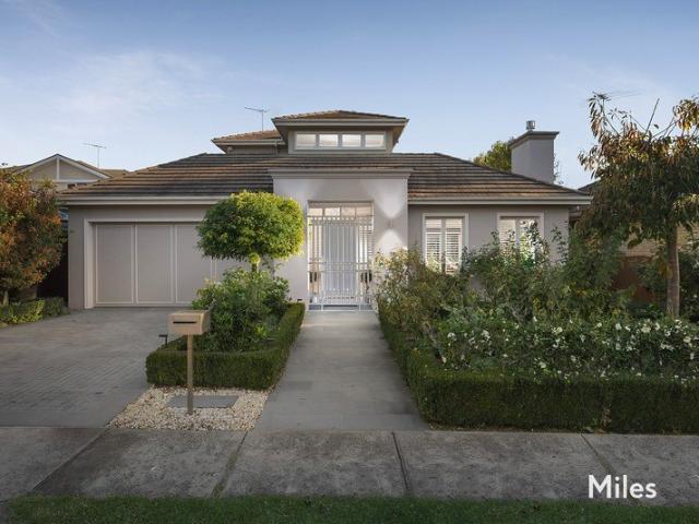 Luxury Family Living with Flexible Multi Generational Appeal
