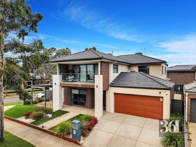 Luxury Family Living with Two Master Suites on Approx. 571m².