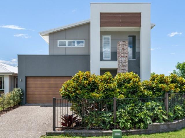 Luxury Family Living Designed to Impress in This Ex Display Home