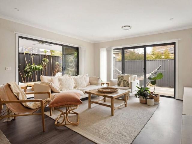 Luxury Family Living | Designer Finishes | Seamless Indoor Outdoor Entertaining