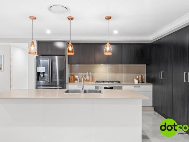 Luxury Family Living in Prestigious Woongarrah Estate