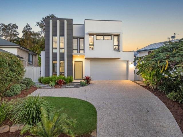 Luxury Family Living, Just 500 Metres from Coolum Beach