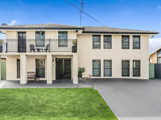 Luxury Family Living on a Grand Scale