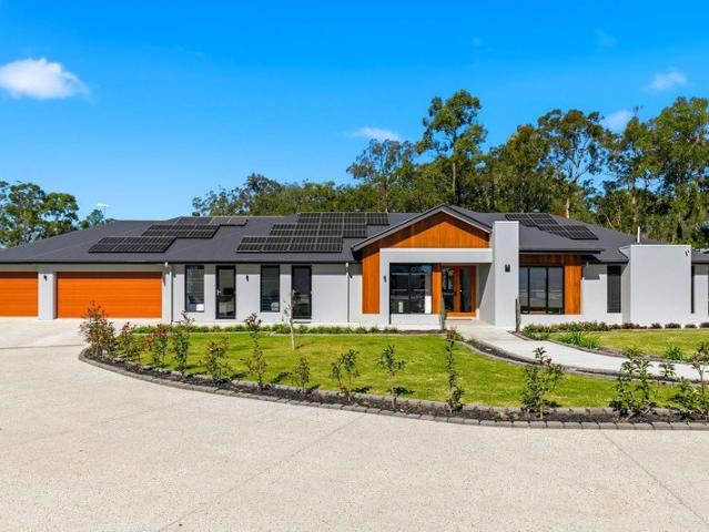Luxury Family Living on a Grand Scale