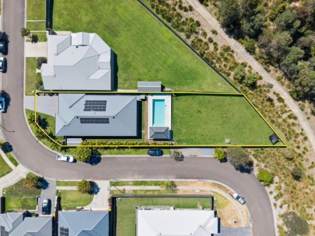 Luxury Family Living on a Grand 1,246sqm Radcliffe Estate Block