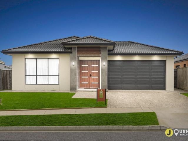 Luxury Family Living on a Spacious 591m² Allotment Premium Upgrades Throughout