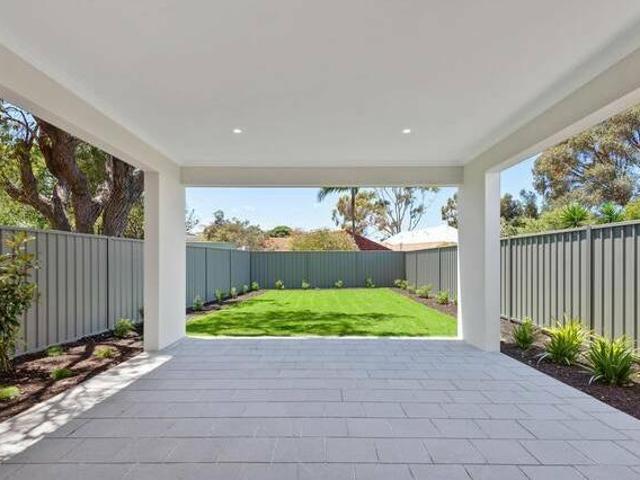 LUXURY FAMILY RESIDENCE