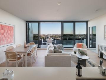 Luxury Family Residence with Study in Award Winning Infinity | Walk to Everything Convenience