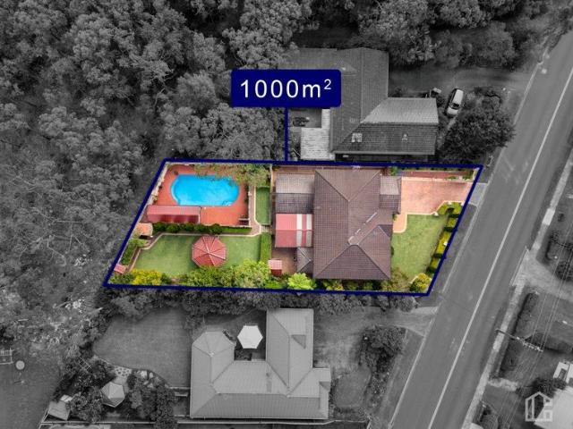 Luxury Family Retreat with Resort Style Living in Prime Springwood Location View by appointment