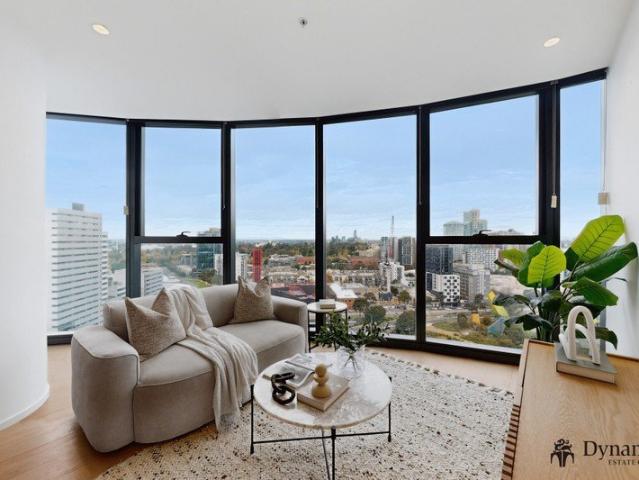 Luxury Family Sized Apartment with Rare Double Car Spaces in Melbourne Square