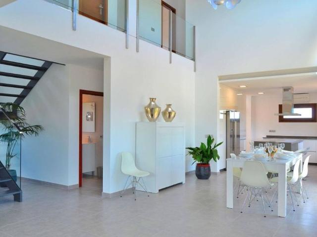 Luxury Farmhouse for rent in Muro, Spain