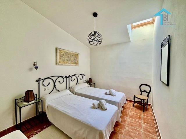 Luxury Farmhouse for rent in Campos, Spain