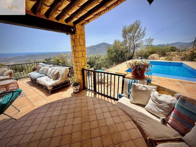 Luxury Farmhouse for rent in Finestrat, Valencia