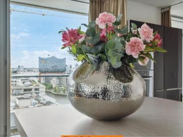 Luxury flat with breathtaking views in the centre of Hamburg